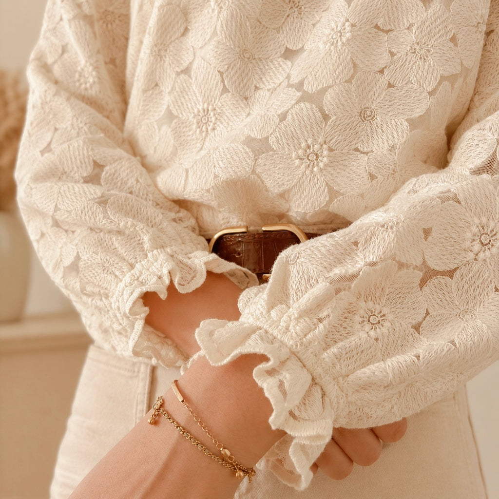 The  Élina Blouse